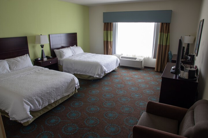 Room 23 of 52