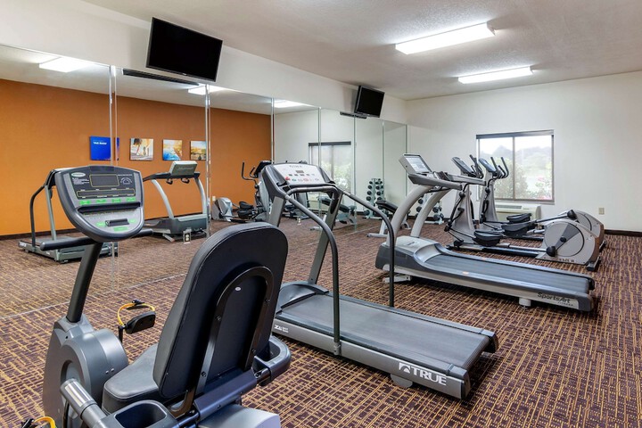 Comfort Inn & Suites Blue Ridge