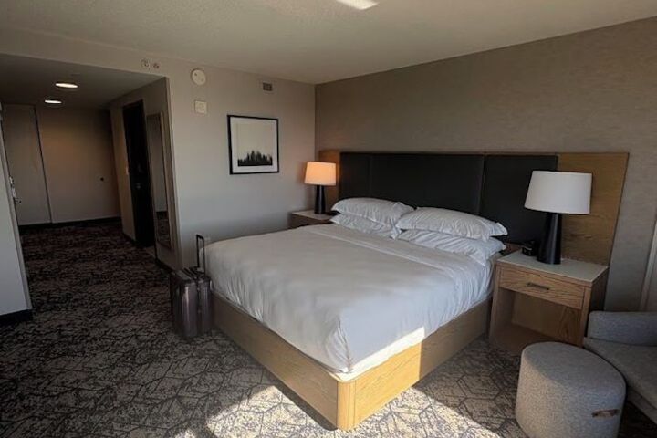 Sheraton Overland Park Hotel at the Convention Center