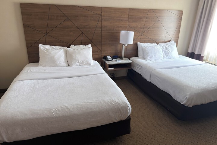 Wingate by Wyndham Utica