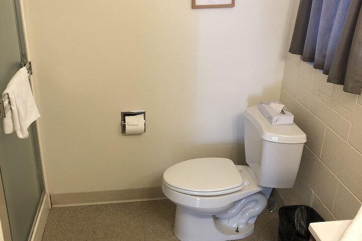 Room 31 of 138