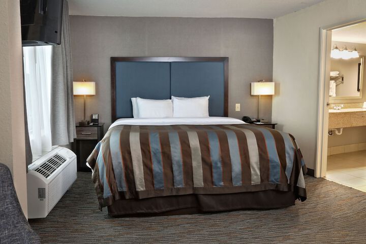 Room 14 of 21