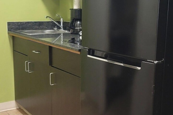 Studio 6 Extended Stay - Atlanta GA - Chamblee