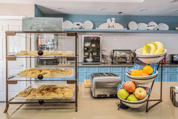 Country Inn & Suites by Radisson Cookeville, TN