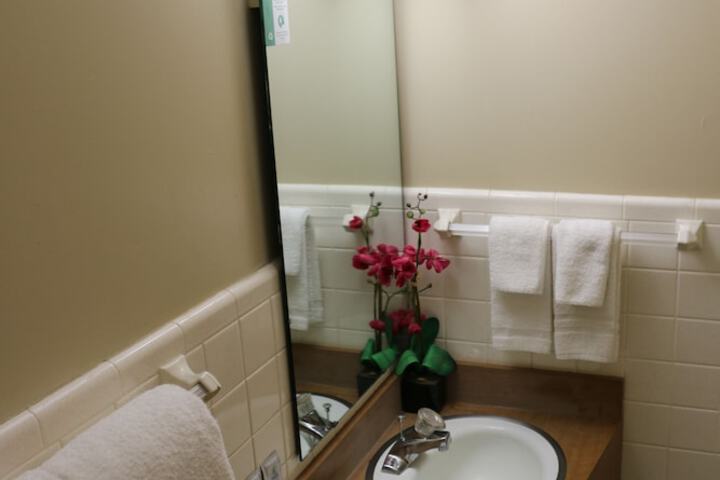 Room 13 of 24
