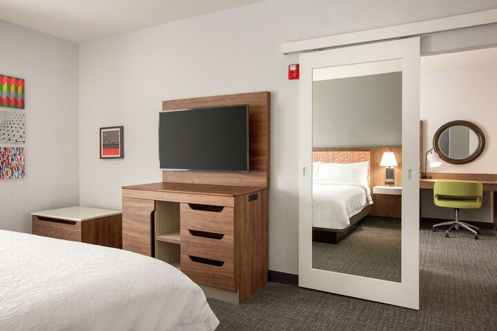 Room 35 of 50