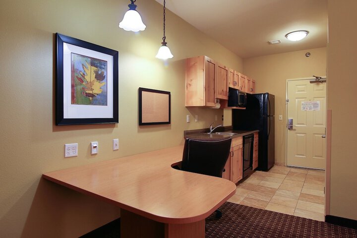 Room 13 of 39