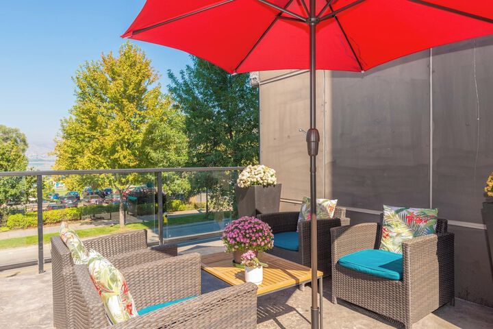 Terrace/Patio 60 of 66