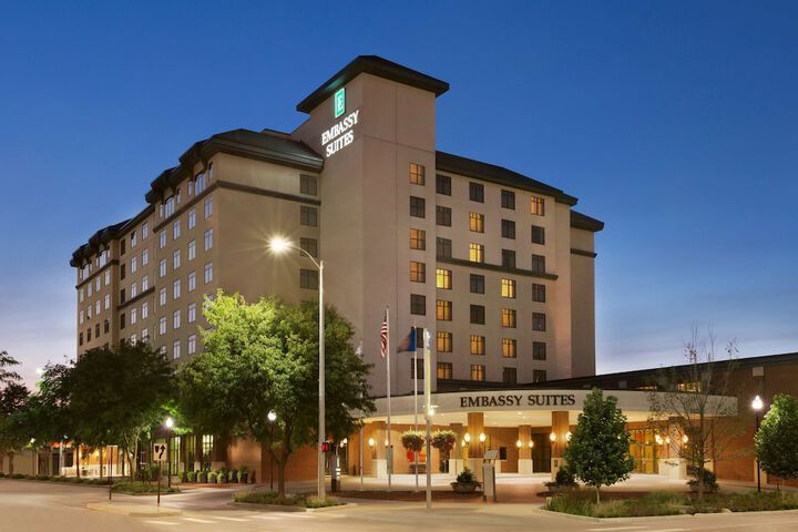 Hotel 4 of 55