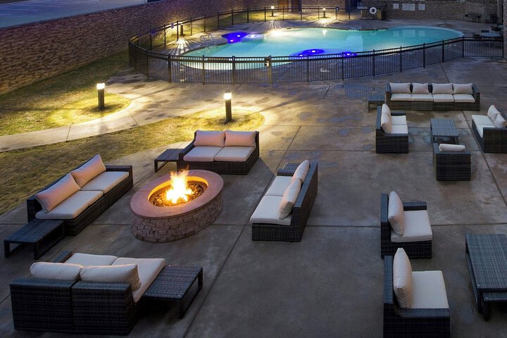 Pool 4 of 52