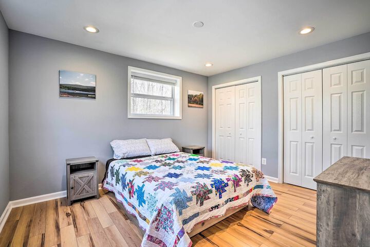 Charming Home With Yard Near Shenandoah River!