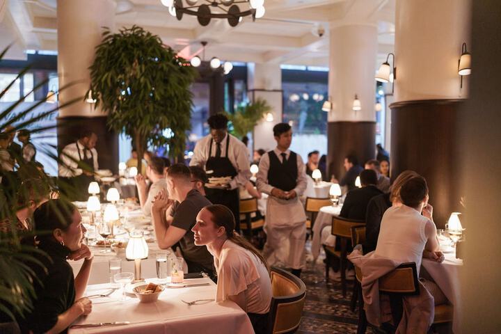 Dining 55 of 73