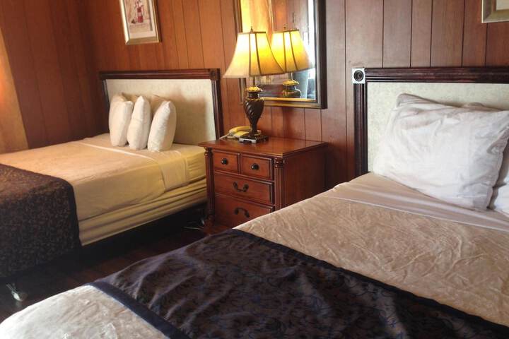 Blue Mountain Motel