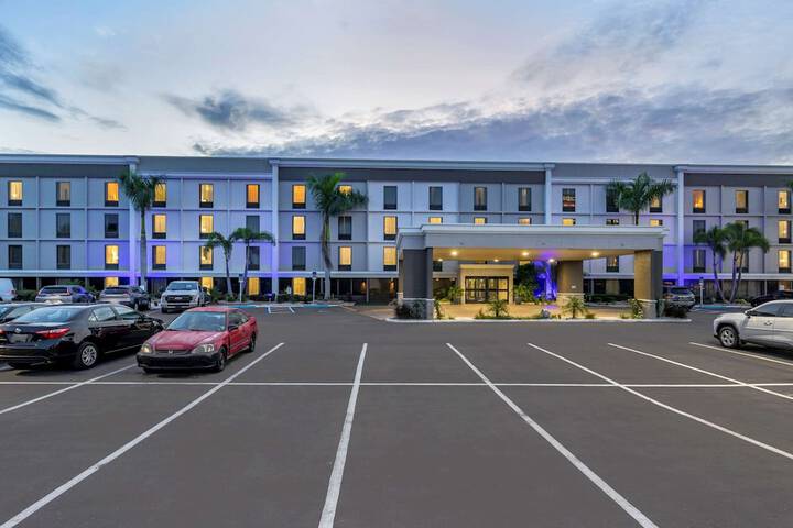 Hotel 5 of 42