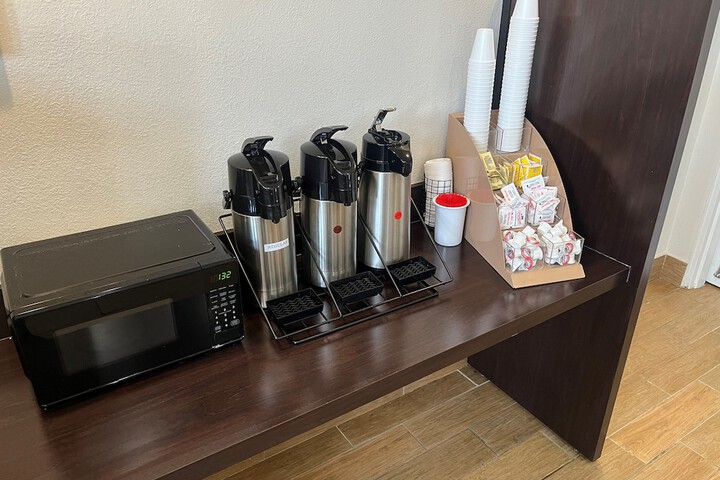 Breakfast/Coffee Service 16 of 16