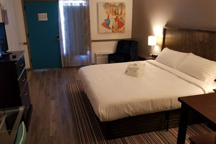 Blue Ridge Rustic Inn