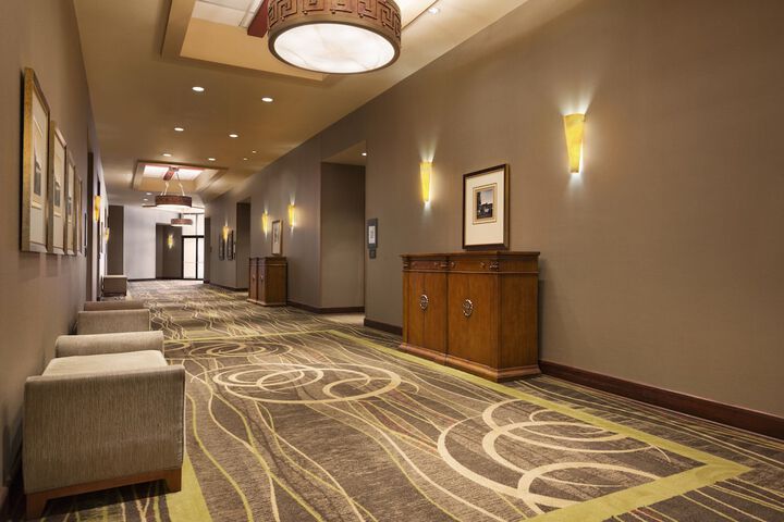 Ballroom/Hall 51 of 55