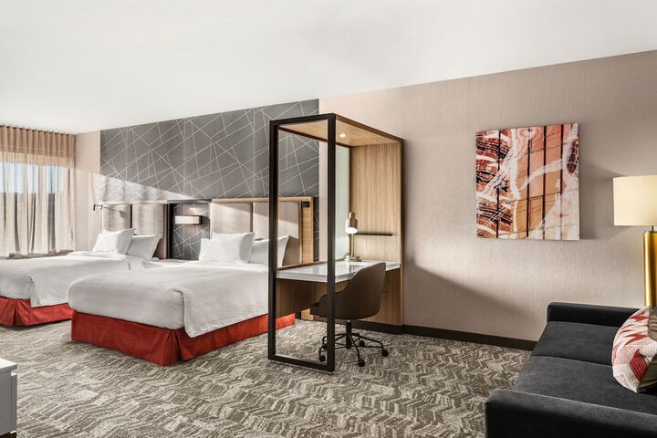 Room 13 of 26