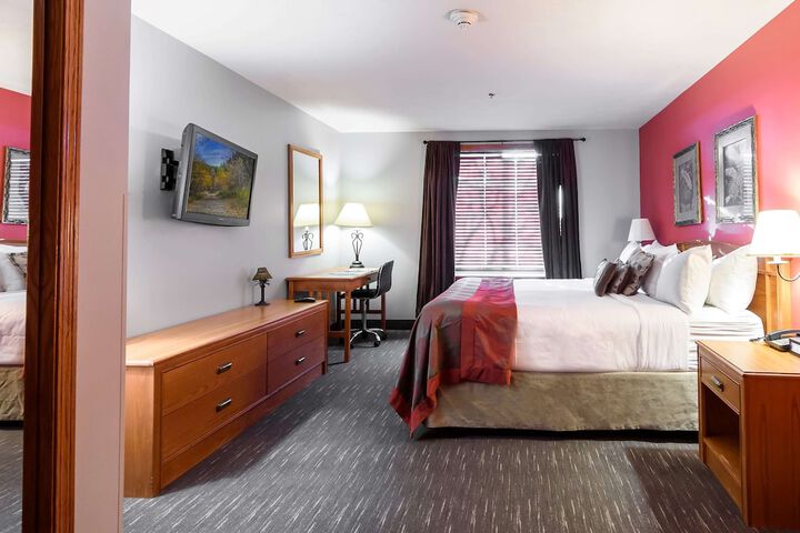 Room 32 of 119