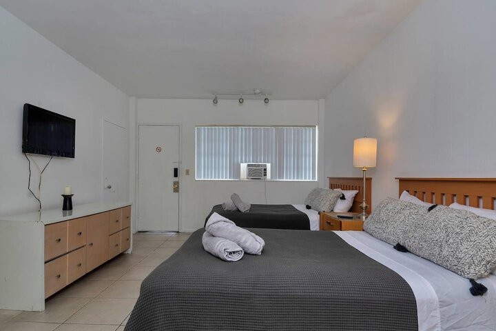 Room 26 of 48