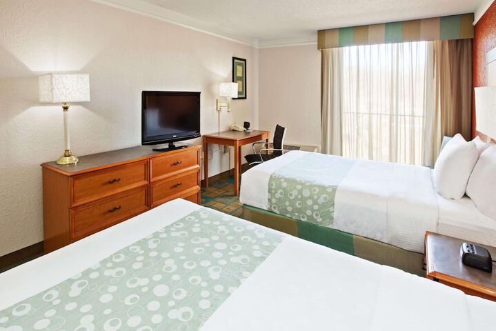 Room 44 of 60