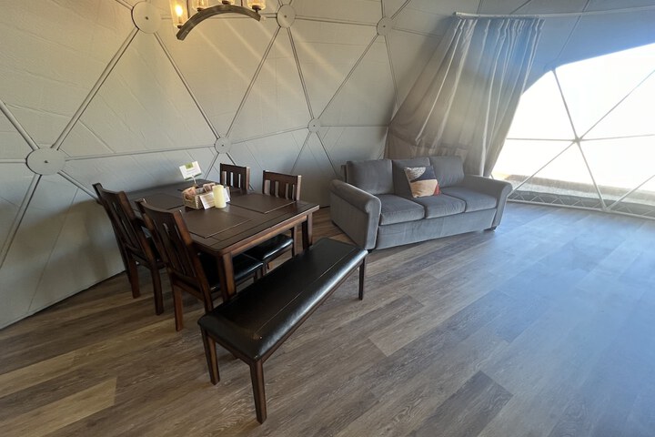 Room 48 of 127