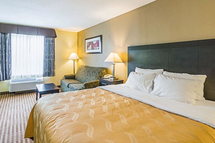 Quality Inn & Suites Frostburg - Cumberland