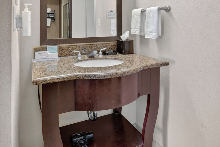 Hampton Inn & Suites Longview North