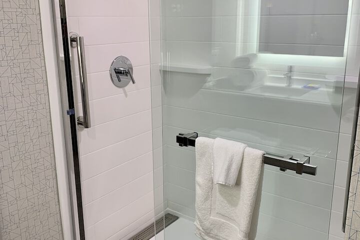 Holiday Inn Express & Suites Longview North by IHG