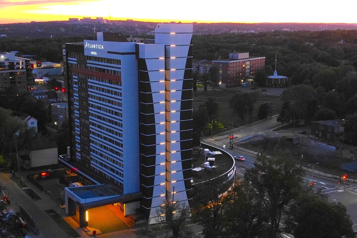 Hotel 10 of 46