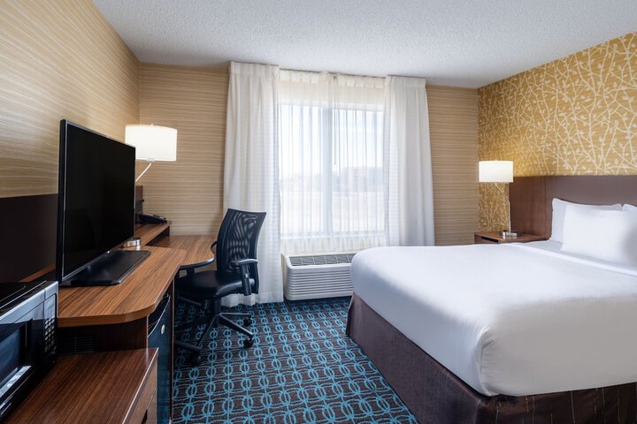 Room 20 of 39