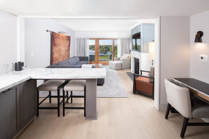Room 26 of 110