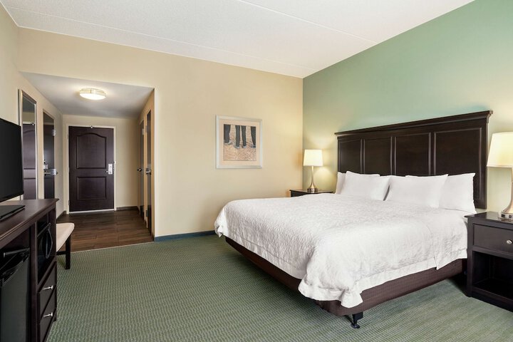 Room 18 of 30