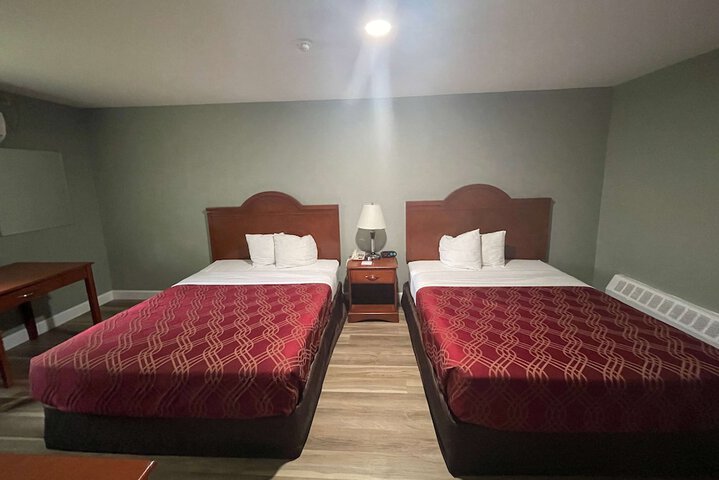 Room 12 of 31