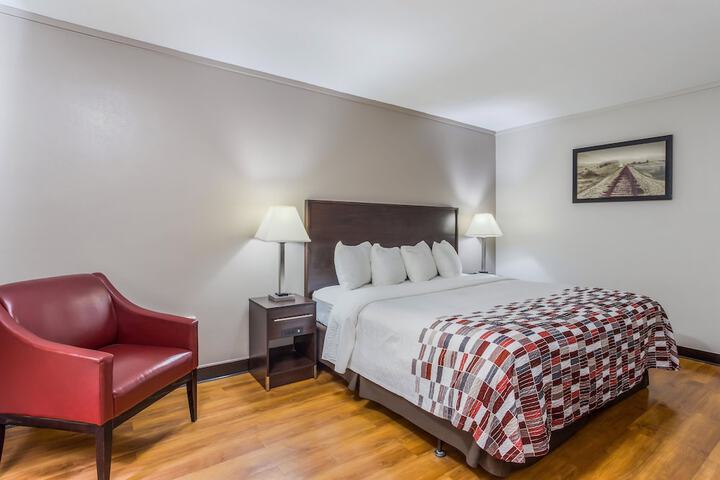 Room 19 of 39