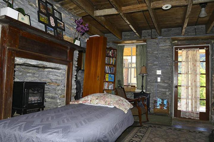 Towns Inn