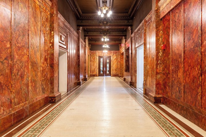Ballroom/Hall 42 of 44