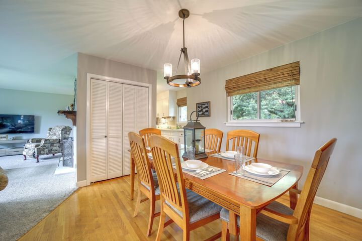 Centrally Located Brevard Home w / Deck & Fire Pit!