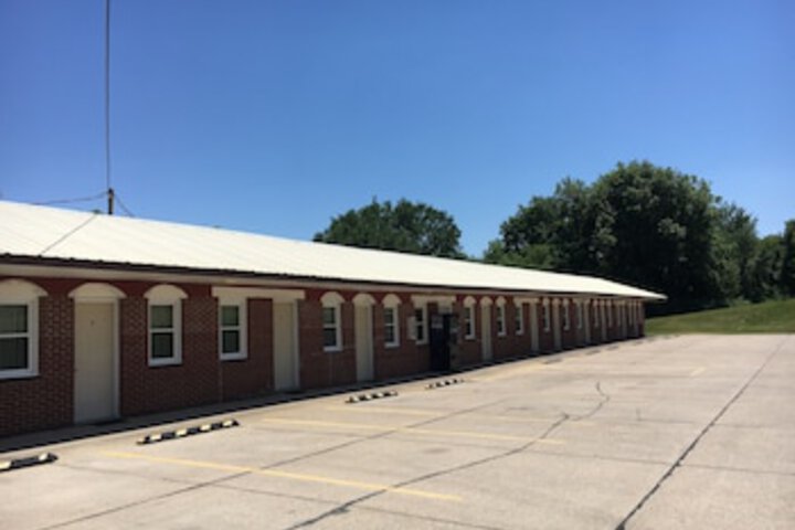 Economy Inn
