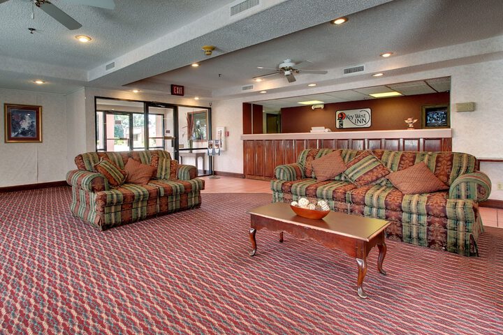 Hotel Interior 13 of 40