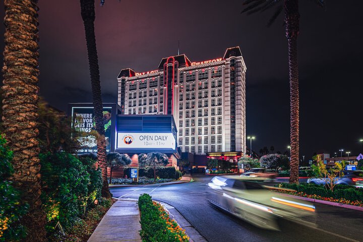 Hotel 3 of 129