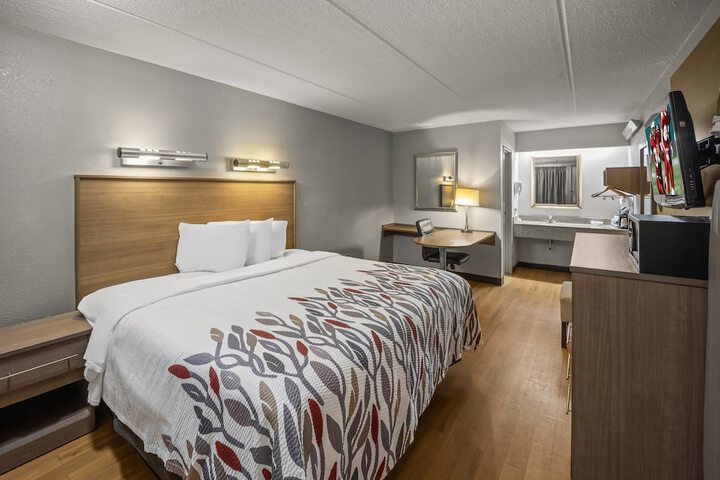 Room 15 of 24