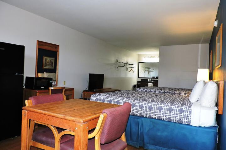 Room 17 of 25