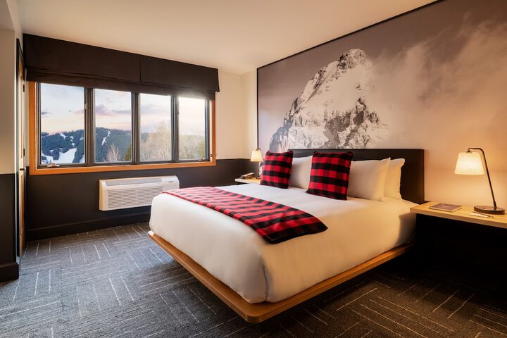 Room 28 of 78