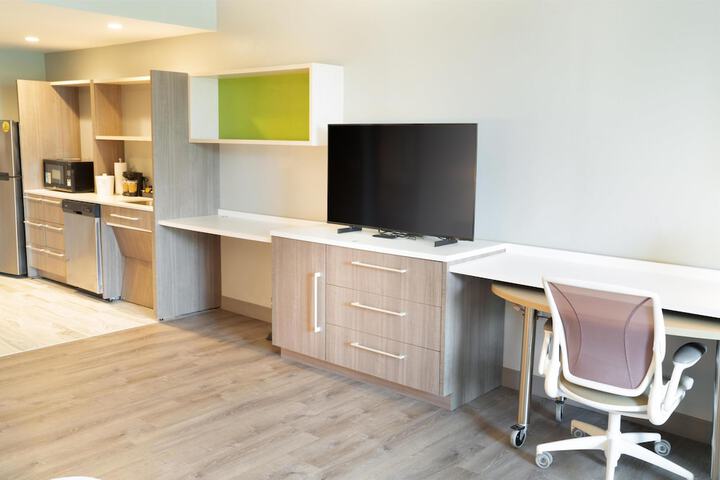 Home2 Suites by Hilton Jacksonville-South / St. Johns Town Ctr