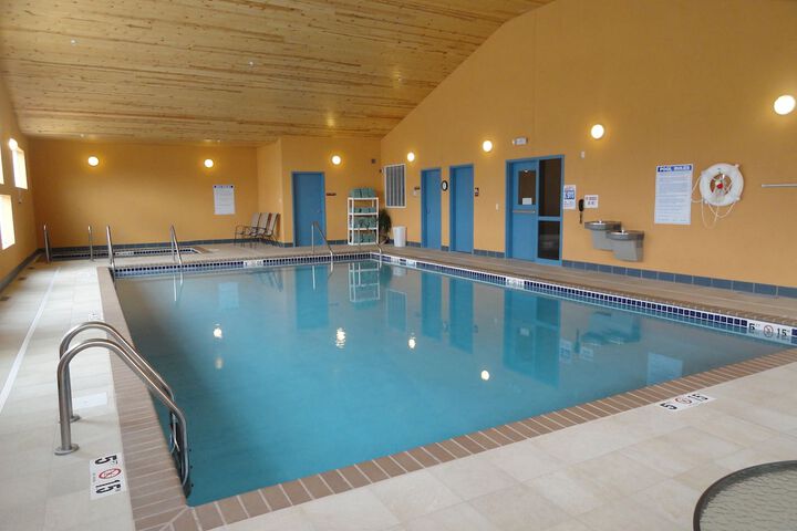 Pool 4 of 37