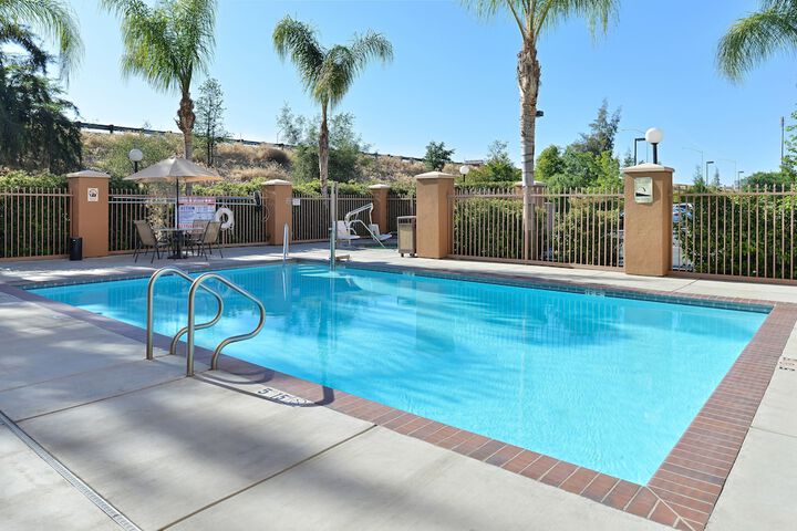 Pool 12 of 66