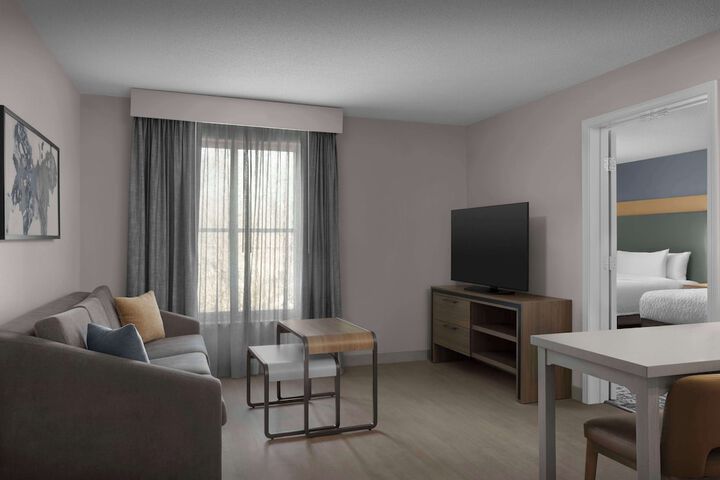 Room 14 of 36