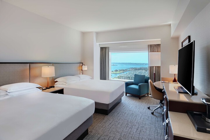 Hilton San Diego Bayfront