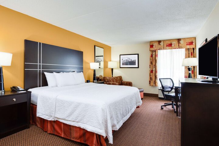 Hampton Inn Pittsburgh / West Mifflin